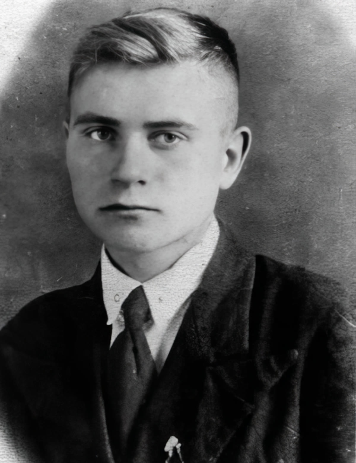 Алешин Яков Ильич